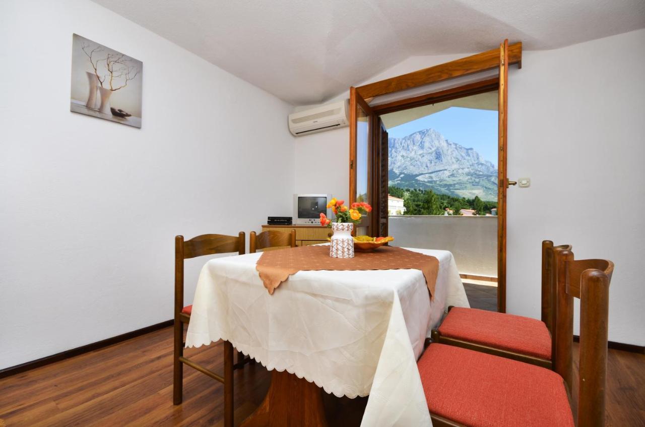 Family Friendly Apartments With A Swimming Pool Baska Voda, Makarska - 12442 Exterior foto
