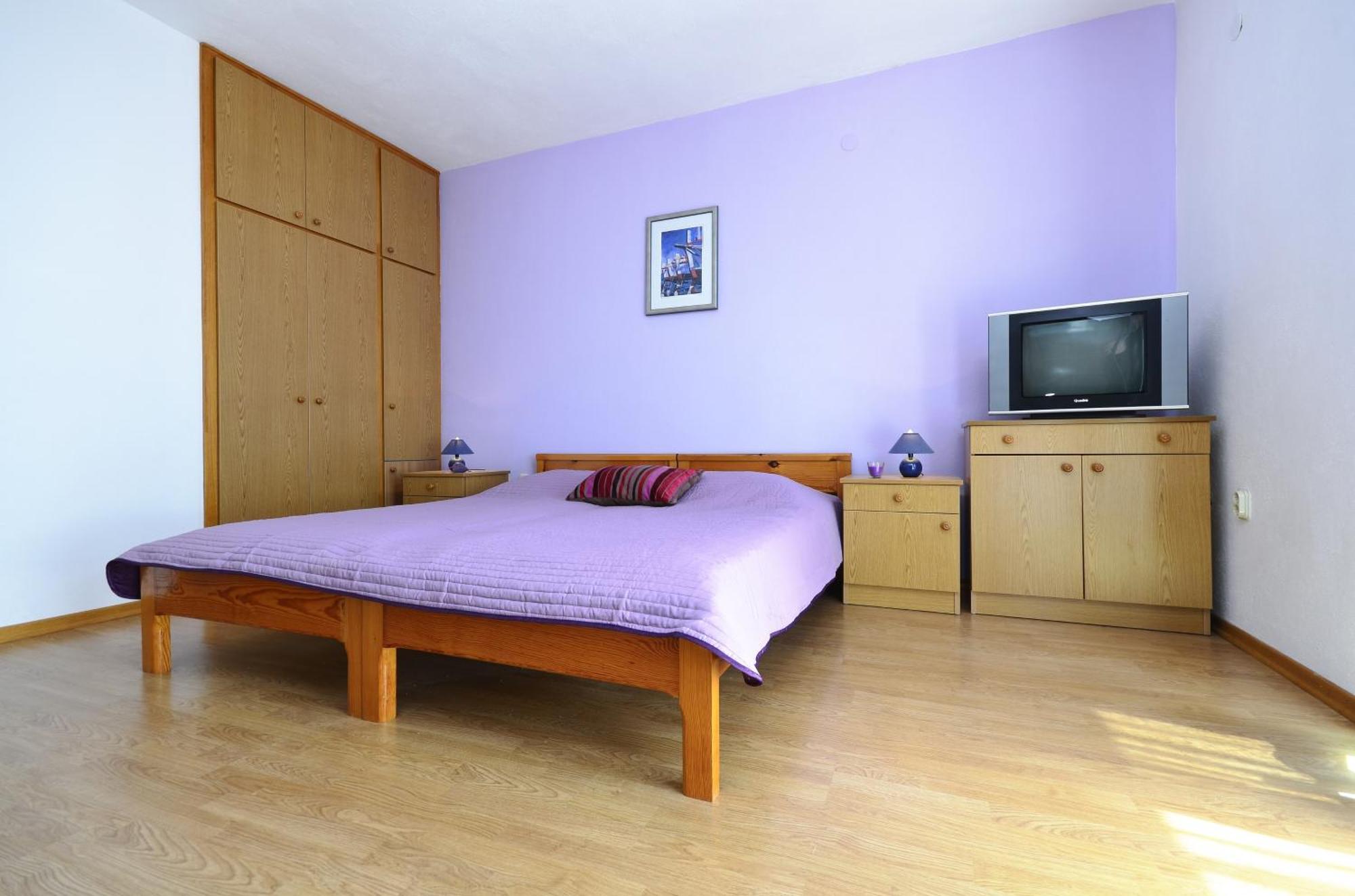Family Friendly Apartments With A Swimming Pool Baska Voda, Makarska - 12442 Zimmer foto