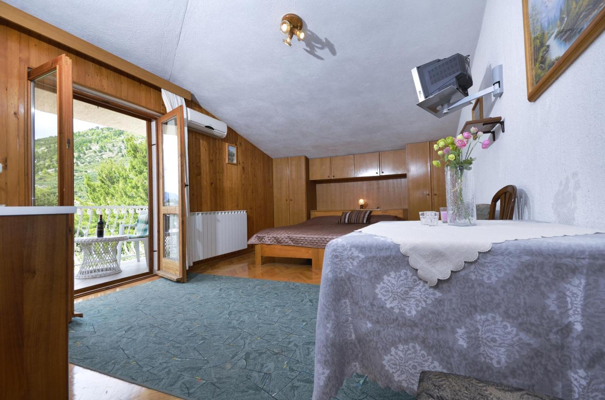 Family Friendly Apartments With A Swimming Pool Baska Voda, Makarska - 12442 Zimmer foto